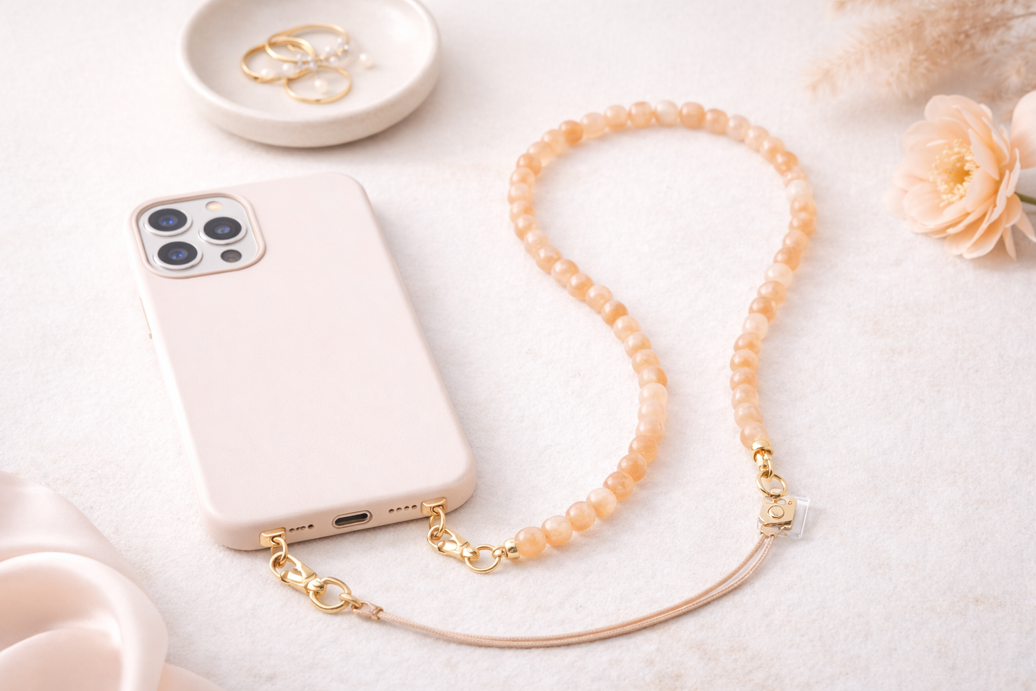 Handyketten und Taschenanhänger